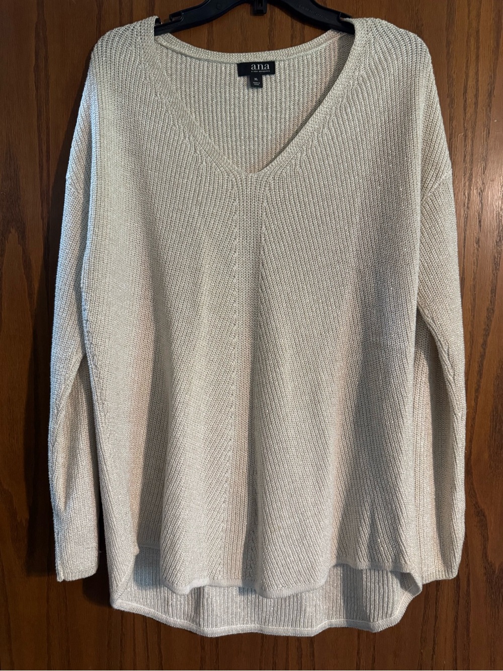 a.n.a Cream V-Neck Relaxed Knit Sweater